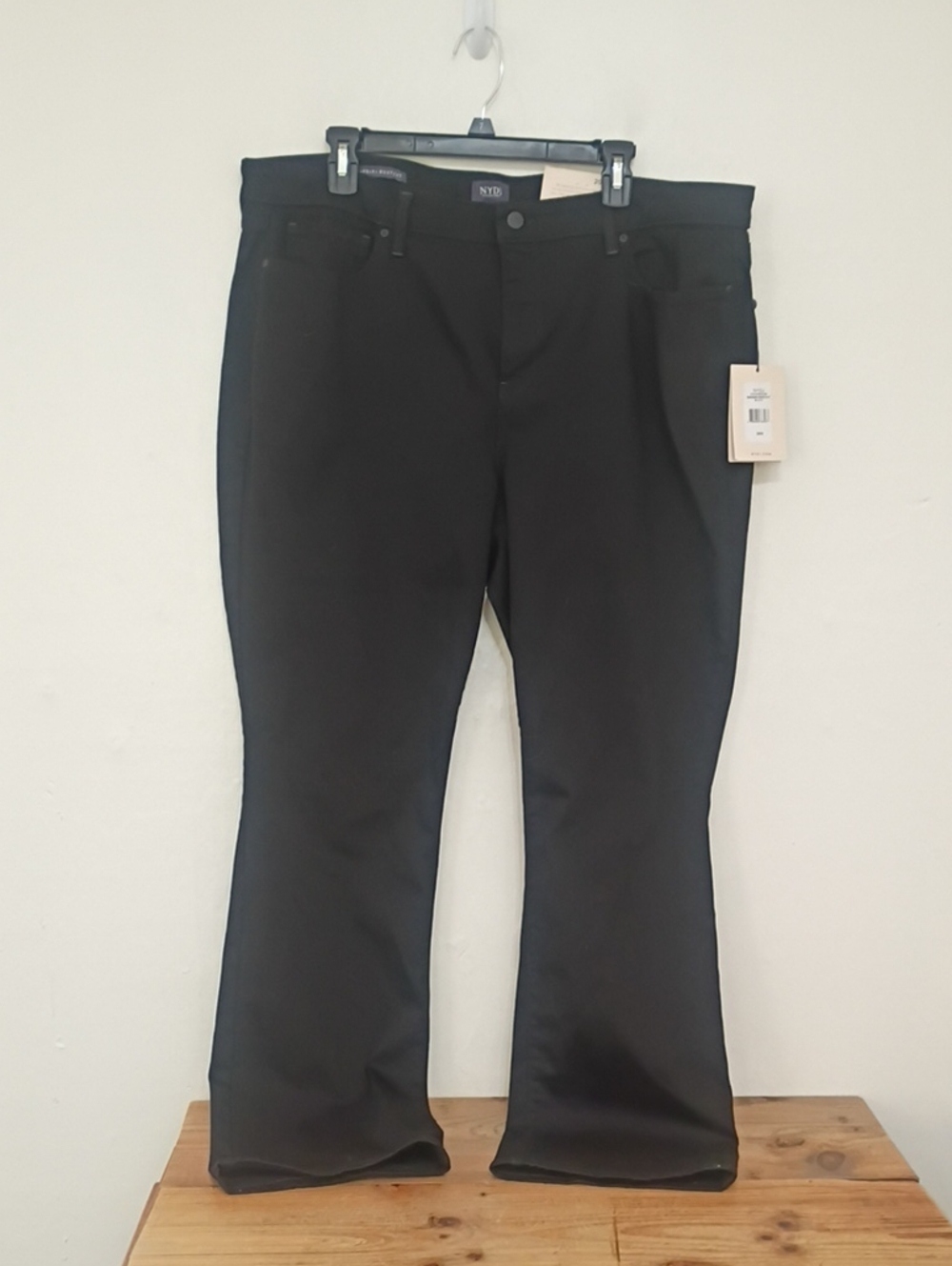 NYDJ Black Barbara Tummy-Control Bootcut Jean Size 20W NWT